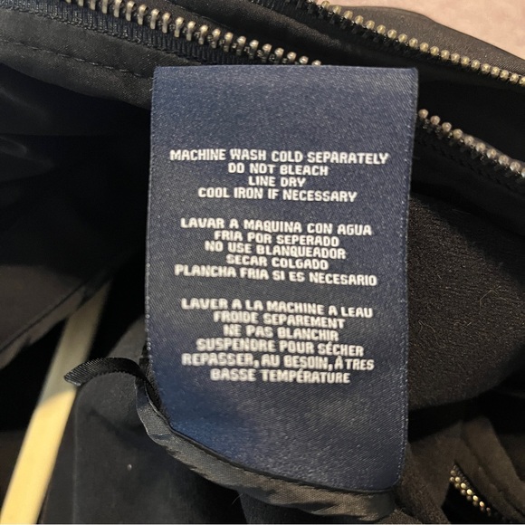 Tommy Hilfiger women’s belted trench coat - Picture 6 of 6